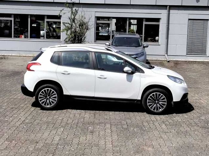 Peugeot 2008 PureTech 110 Stop